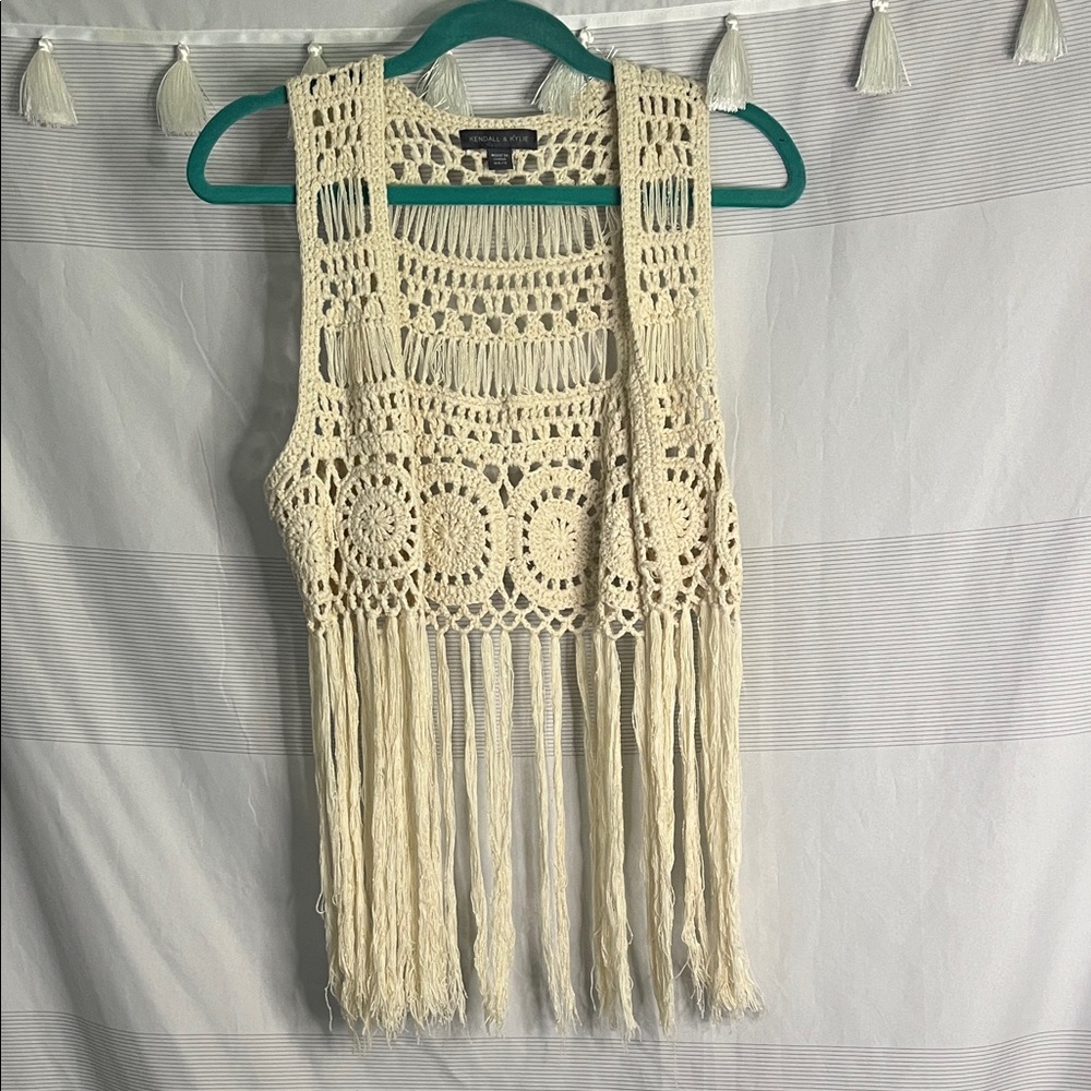 Kendall & Kylie Cream Crochet Fringe Top